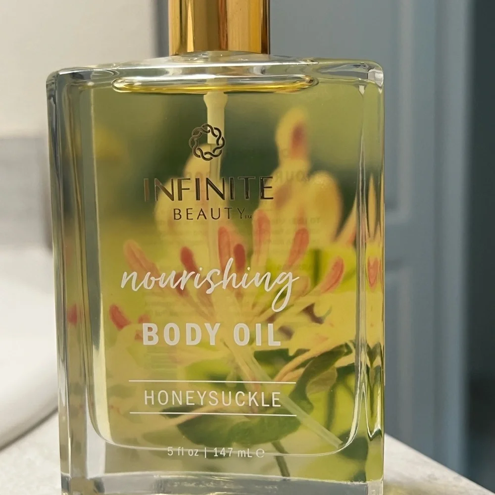 NEW Nourishing Body Oil - Honeysuckle SEXY
